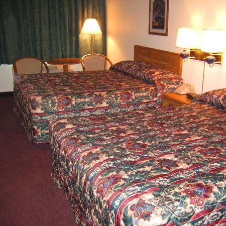 Thunderbird Motor Inn Барабу Экстерьер фото